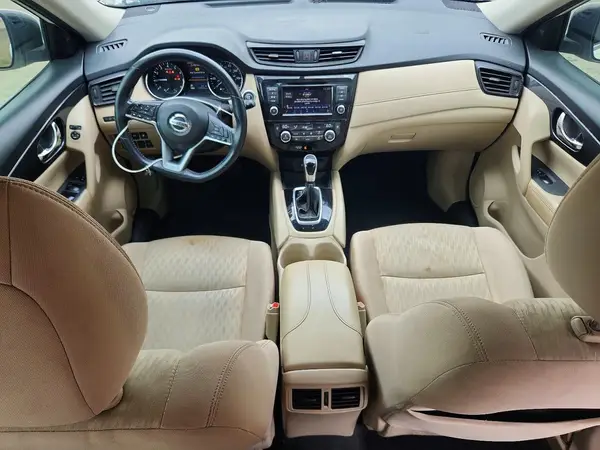 KNMAT2MT1JP608176 2018 NISSAN ROGUE - Image 8