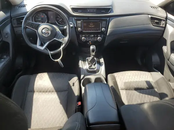KNMAT2MT1JP612504 2018 NISSAN ROGUE - Image 8