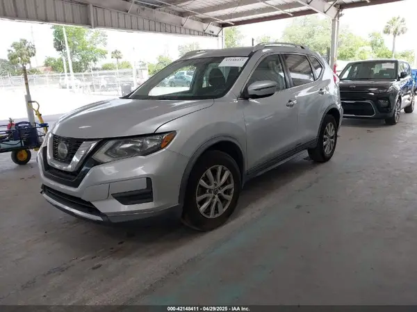 KNMAT2MT1JP613460 2018 NISSAN ROGUE - Image 2