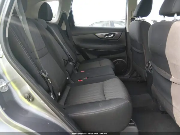 KNMAT2MT1JP613619 2018 NISSAN ROGUE - Image 8