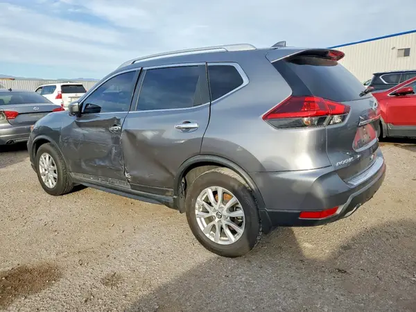KNMAT2MT1JP617122 2018 NISSAN ROGUE - Image 2