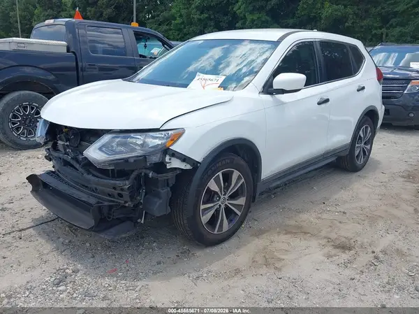 KNMAT2MT1JPE81495 2018 NISSAN ROGUE - Image 2