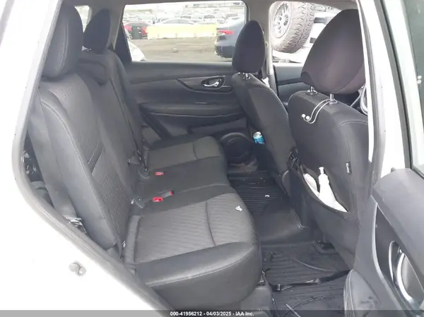 KNMAT2MT1KP503090 2019 NISSAN ROGUE - Image 8