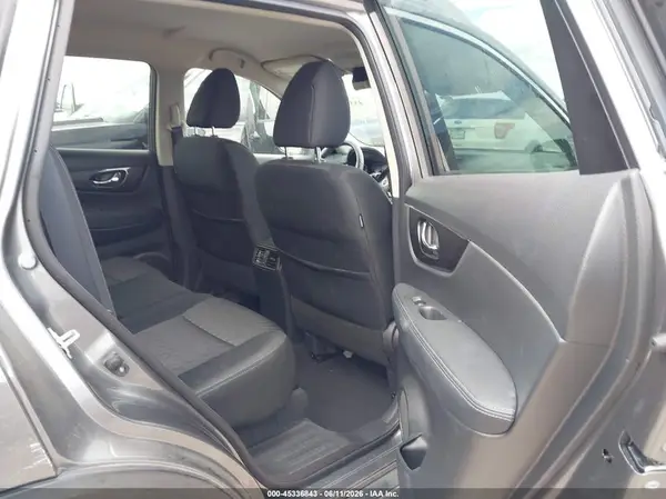 KNMAT2MT1KP513585 2019 NISSAN ROGUE - Image 8