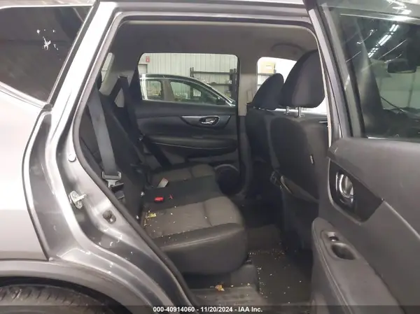 KNMAT2MT1KP516017 2019 NISSAN ROGUE - Image 8