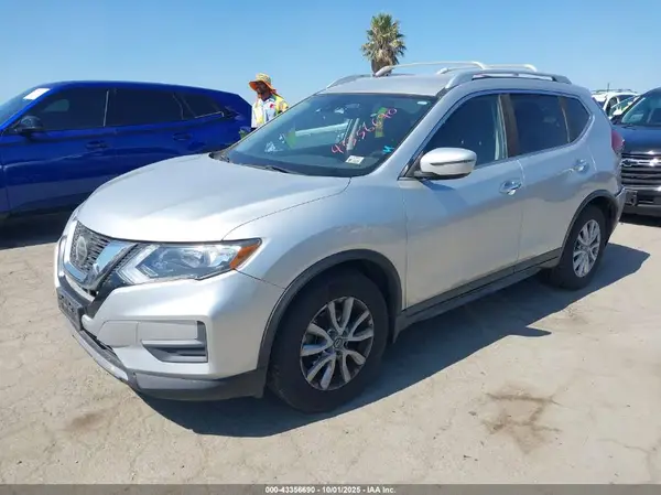 KNMAT2MT1KP534145 2019 NISSAN ROGUE - Image 2