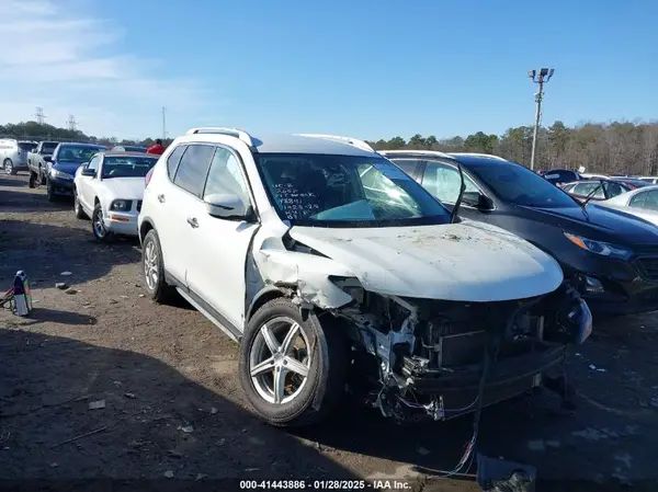 KNMAT2MT1KP543525 2019 NISSAN ROGUE - Image 1