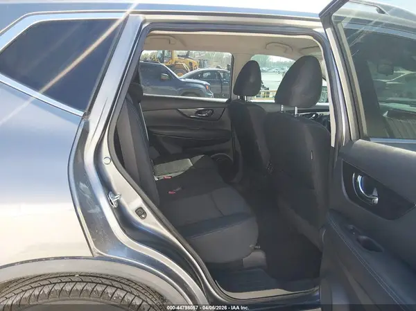 KNMAT2MT1LP510672 2020 NISSAN ROGUE - Image 8