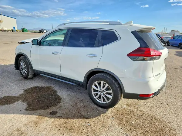 KNMAT2MT1LP513328 2020 NISSAN ROGUE - Image 2