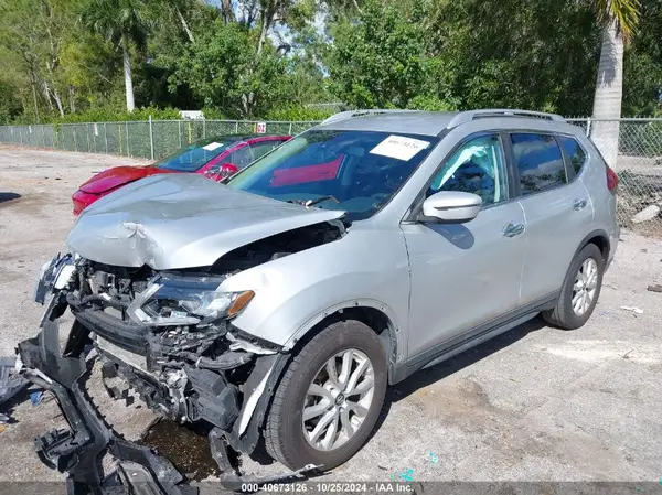 KNMAT2MT1LP529853 2020 NISSAN ROGUE - Image 2