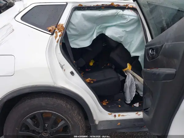 KNMAT2MT1LP531151 2020 NISSAN ROGUE - Image 8