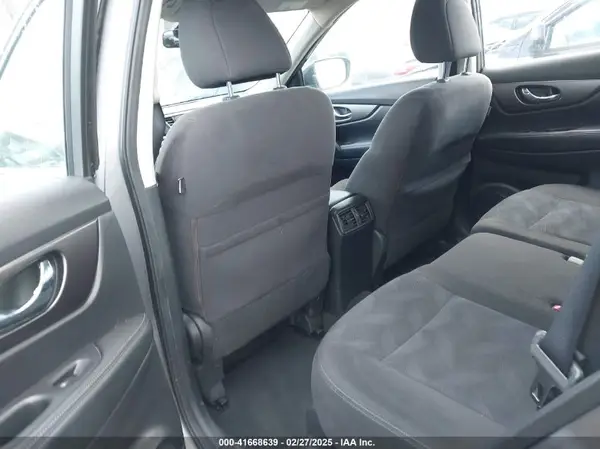 KNMAT2MT2GP594278 2016 NISSAN ROGUE - Image 8