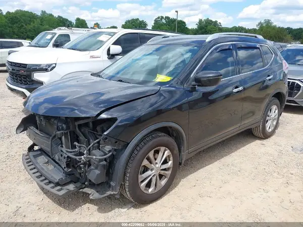 KNMAT2MT2GP608888 2016 NISSAN ROGUE - Image 2