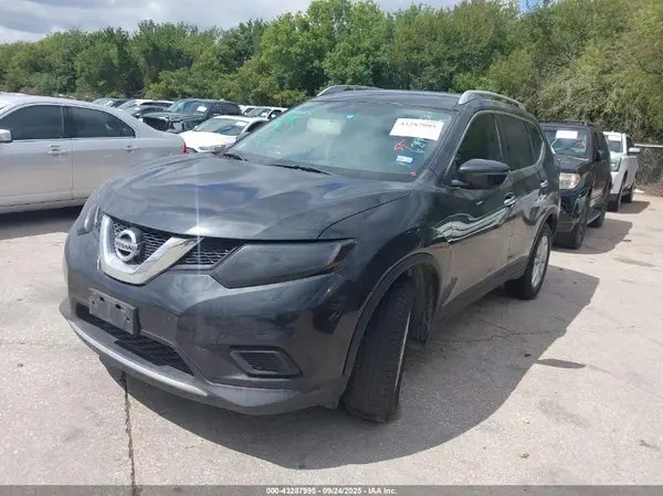 KNMAT2MT2GP621947 2016 NISSAN ROGUE - Image 2