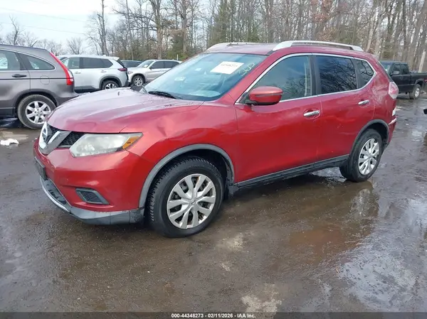 KNMAT2MT2GP629000 2016 NISSAN ROGUE - Image 2
