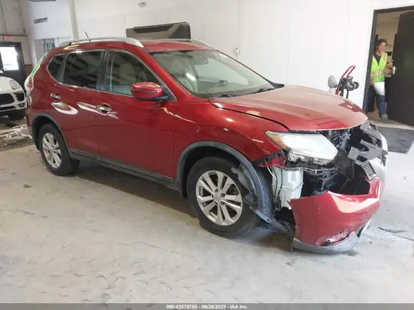 KNMAT2MT2GP638375 2016 NISSAN ROGUE - Image 1