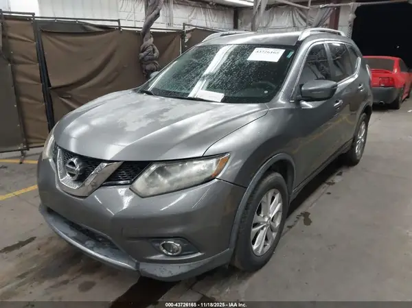 KNMAT2MT2GP667049 2016 NISSAN ROGUE - Image 2