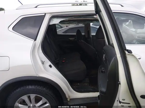 KNMAT2MT2GP672879 2016 NISSAN ROGUE - Image 8