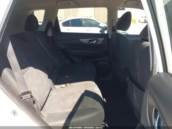 KNMAT2MT2GP677466 2016 NISSAN ROGUE - Image 8