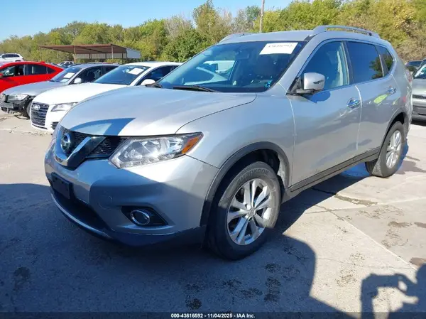 KNMAT2MT2GP684661 2016 NISSAN ROGUE - Image 2