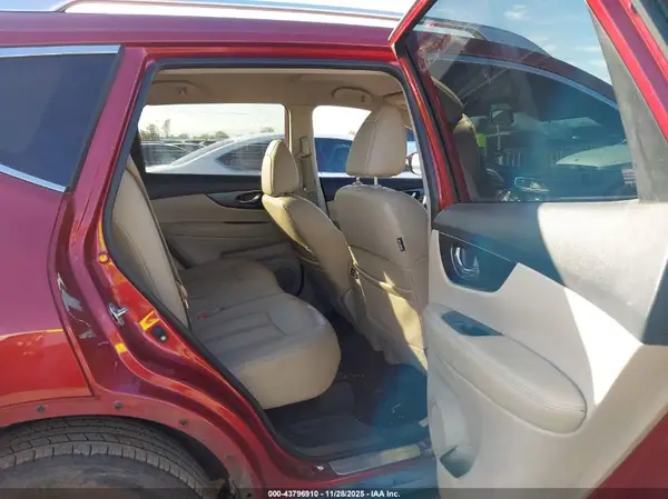 KNMAT2MT2GP687639 2016 NISSAN ROGUE - Image 8