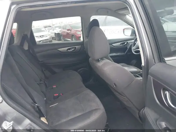 KNMAT2MT2GP688080 2016 NISSAN ROGUE - Image 8