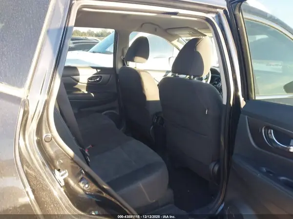 KNMAT2MT2GP696874 2016 NISSAN ROGUE - Image 8