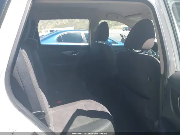 KNMAT2MT2GP699712 2016 NISSAN ROGUE - Image 8