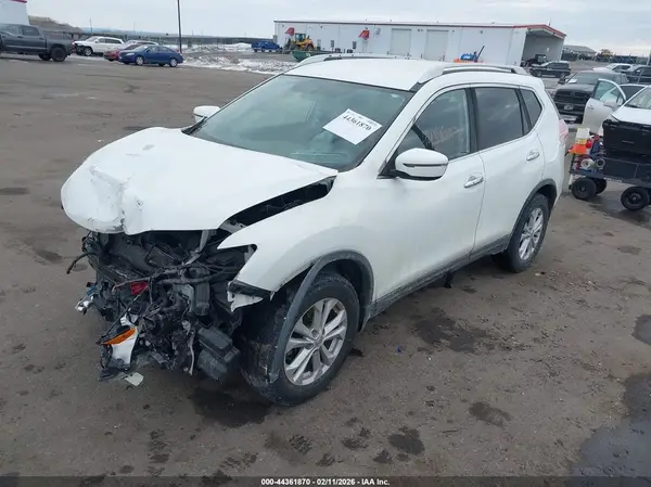 KNMAT2MT2GP713625 2016 NISSAN ROGUE - Image 2