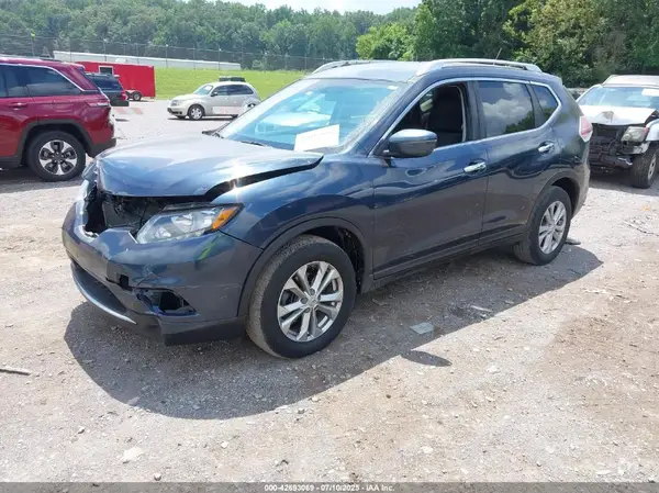 KNMAT2MT2GP718775 2016 NISSAN ROGUE - Image 2