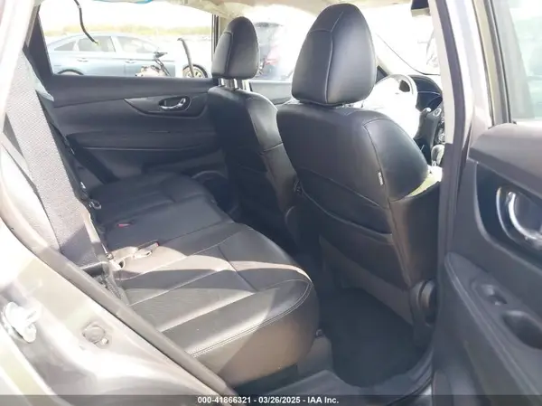 KNMAT2MT2GP724981 2016 NISSAN ROGUE - Image 8