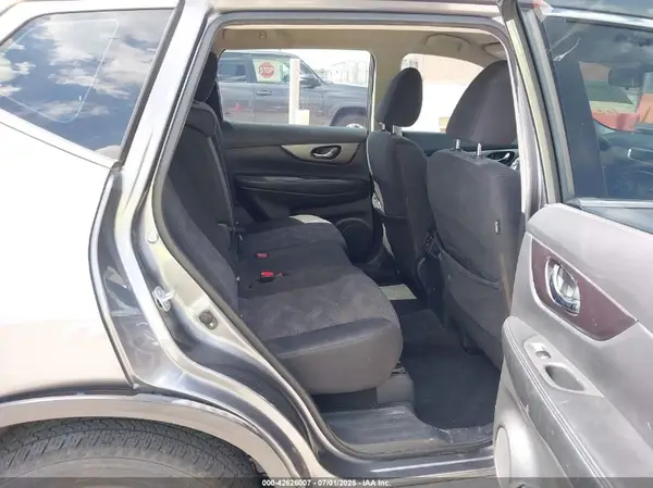 KNMAT2MT2GP726472 2016 NISSAN ROGUE - Image 8