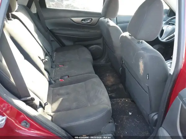 KNMAT2MT2GP735611 2016 NISSAN ROGUE - Image 8