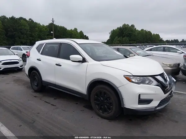 KNMAT2MT2HP503981 2017 NISSAN ROGUE - Image 1
