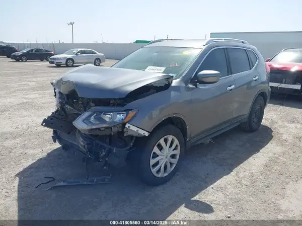 KNMAT2MT2HP513636 2017 NISSAN ROGUE - Image 2