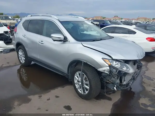 KNMAT2MT2HP514141 2017 NISSAN ROGUE - Image 1