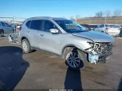 KNMAT2MT2HP525057 2017 NISSAN ROGUE