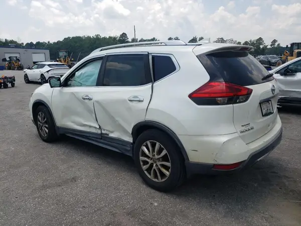 KNMAT2MT2HP533756 2017 NISSAN ROGUE - Image 2