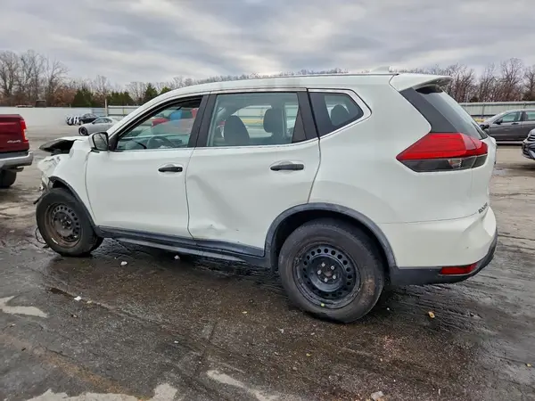 KNMAT2MT2HP551061 2017 NISSAN ROGUE - Image 2