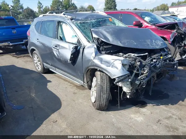 KNMAT2MT2HP552503 2017 NISSAN ROGUE - Image 1
