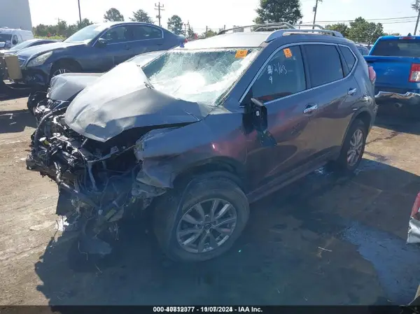 KNMAT2MT2HP552503 2017 NISSAN ROGUE - Image 2