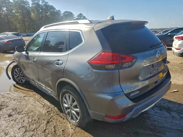 KNMAT2MT2HP559435 2017 NISSAN ROGUE - Image 2