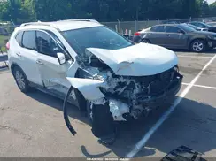 KNMAT2MT2HP559659 2017 NISSAN ROGUE