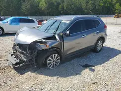 KNMAT2MT2HP560262 2017 NISSAN ROGUE