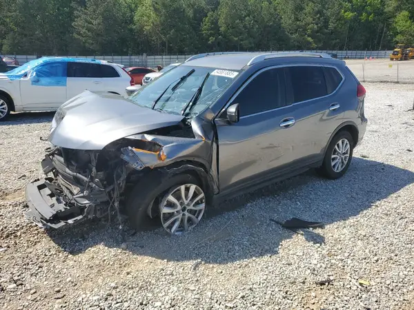KNMAT2MT2HP560262 2017 NISSAN ROGUE - Image 1