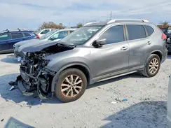 KNMAT2MT2HP561699 2017 NISSAN ROGUE