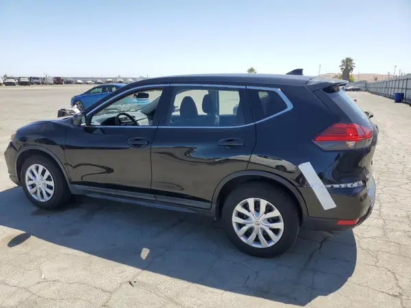 KNMAT2MT2HP562657 2017 NISSAN ROGUE - Image 2