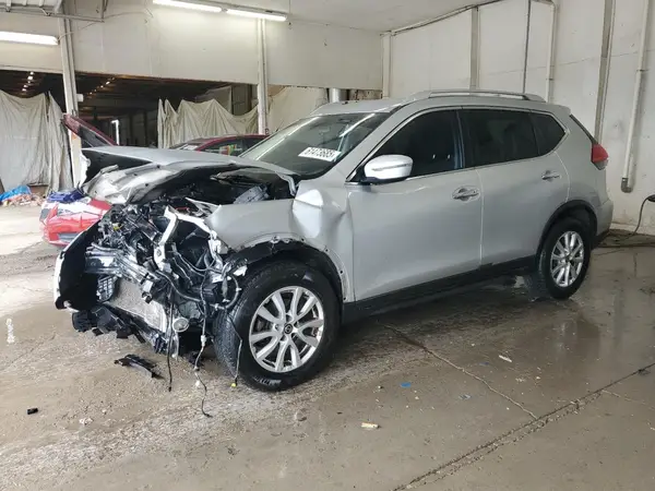 KNMAT2MT2HP563226 2017 NISSAN ROGUE - Image 1