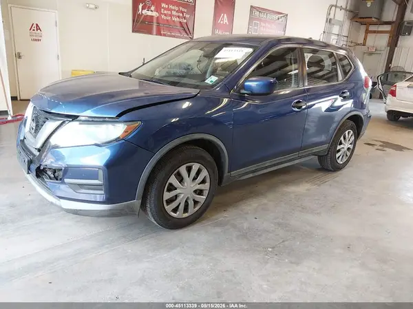 KNMAT2MT2HP564392 2017 NISSAN ROGUE - Image 2