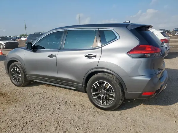 KNMAT2MT2HP569110 2017 NISSAN ROGUE - Image 2